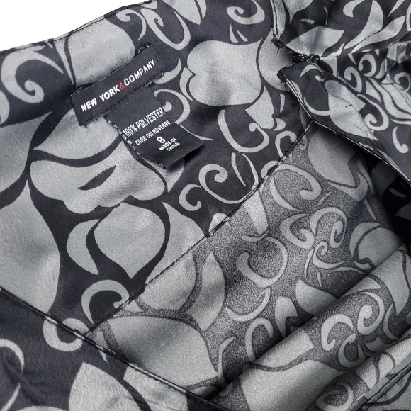 NY & Co Black Silver Satin Floral Skirt 8 - Picture 9 of 12